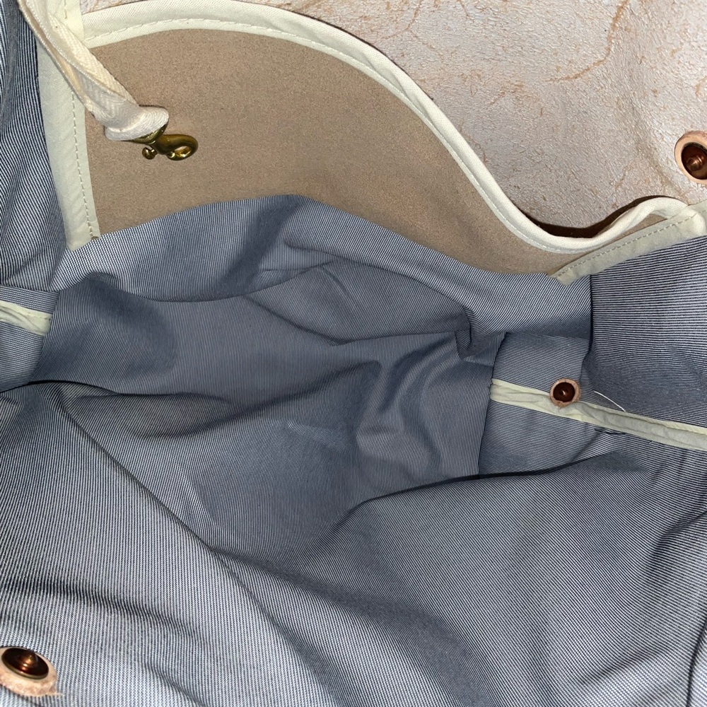 Birch White Leather Convertible Backpack Meanwhile back on the farm - Picture 5 of 5